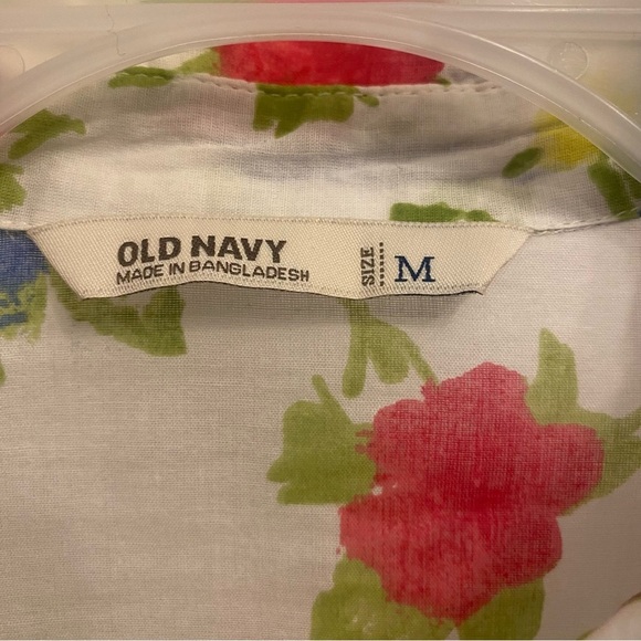 OLD NAVY Women's Medium lightweight gauzy Pearl snap button up western floral - Picture 5 of 5